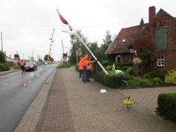 2011 Fahnen setzen