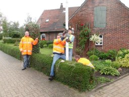 2011 Fahnen setzen