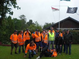 2011 Fahnen setzen