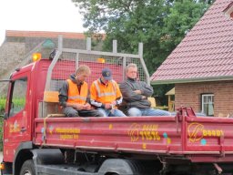 2016 Fahnen setzen